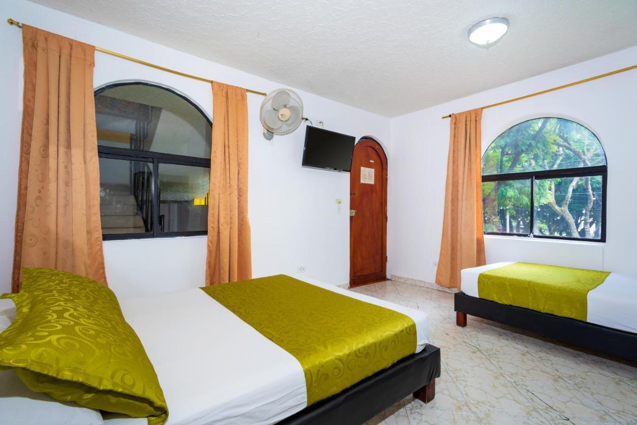 Ayenda 1234 Imperio 70 Hotel Medellin